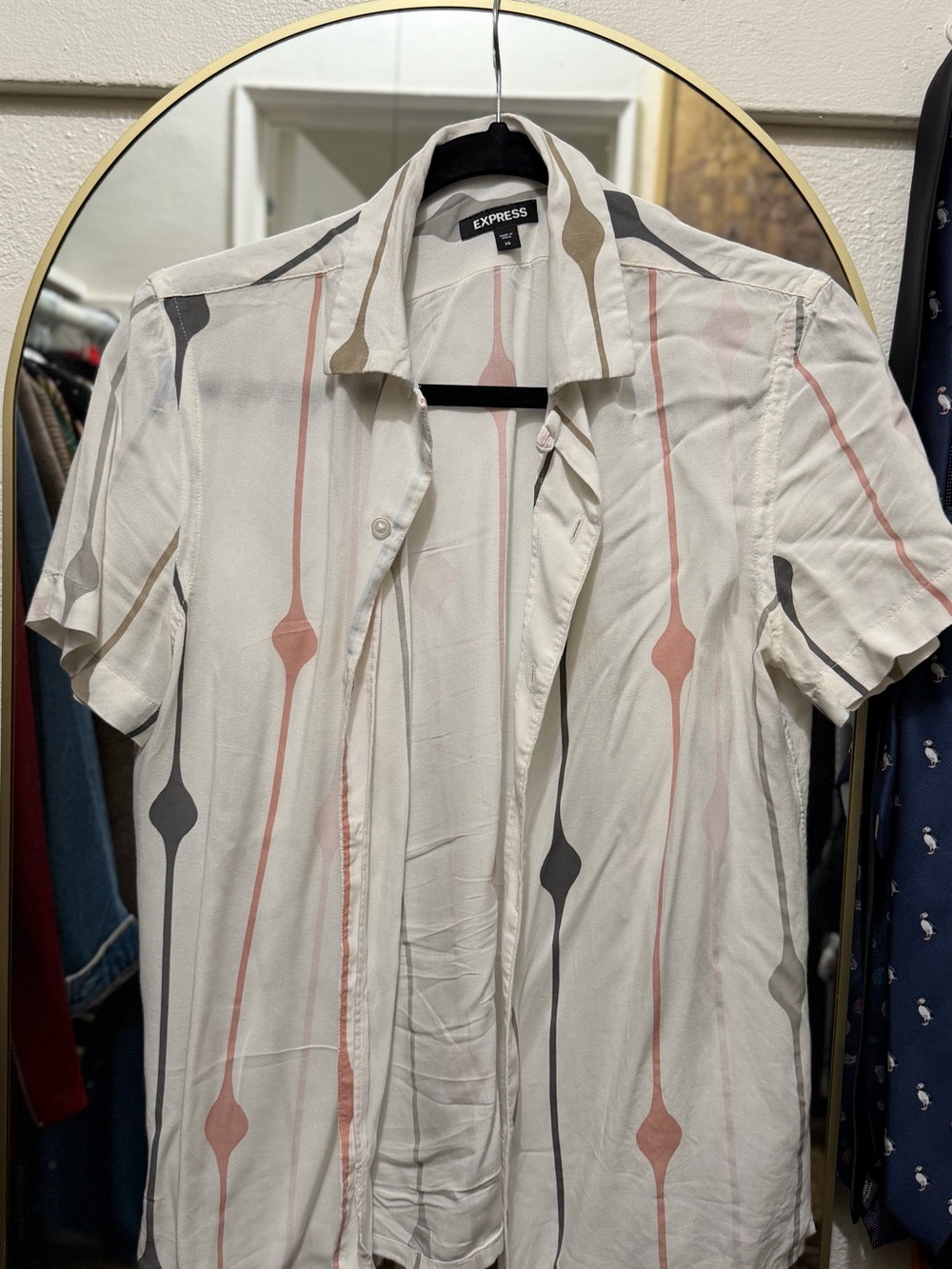 Express Men’s Short Sleeve Geometric Button-Down Shirt - Navy & Orange